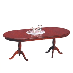 Chippendale dining room table with extra leaf